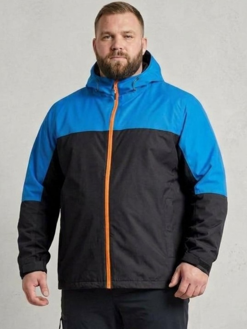McKinley Windbreaker Hooded Jacket - Blue/black
XXL